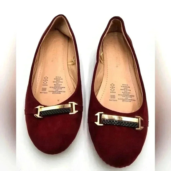 Via Spring Burgundy Ballet Flats with Gold Decal Women' Size 36/5.5 - Picture 1 of 9